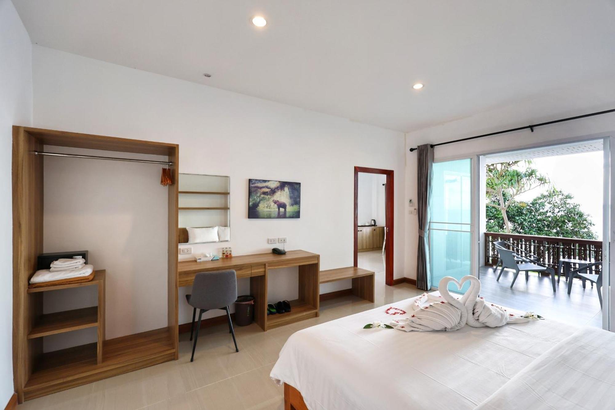 Horizon Beach Resort Koh Jum Exterior photo