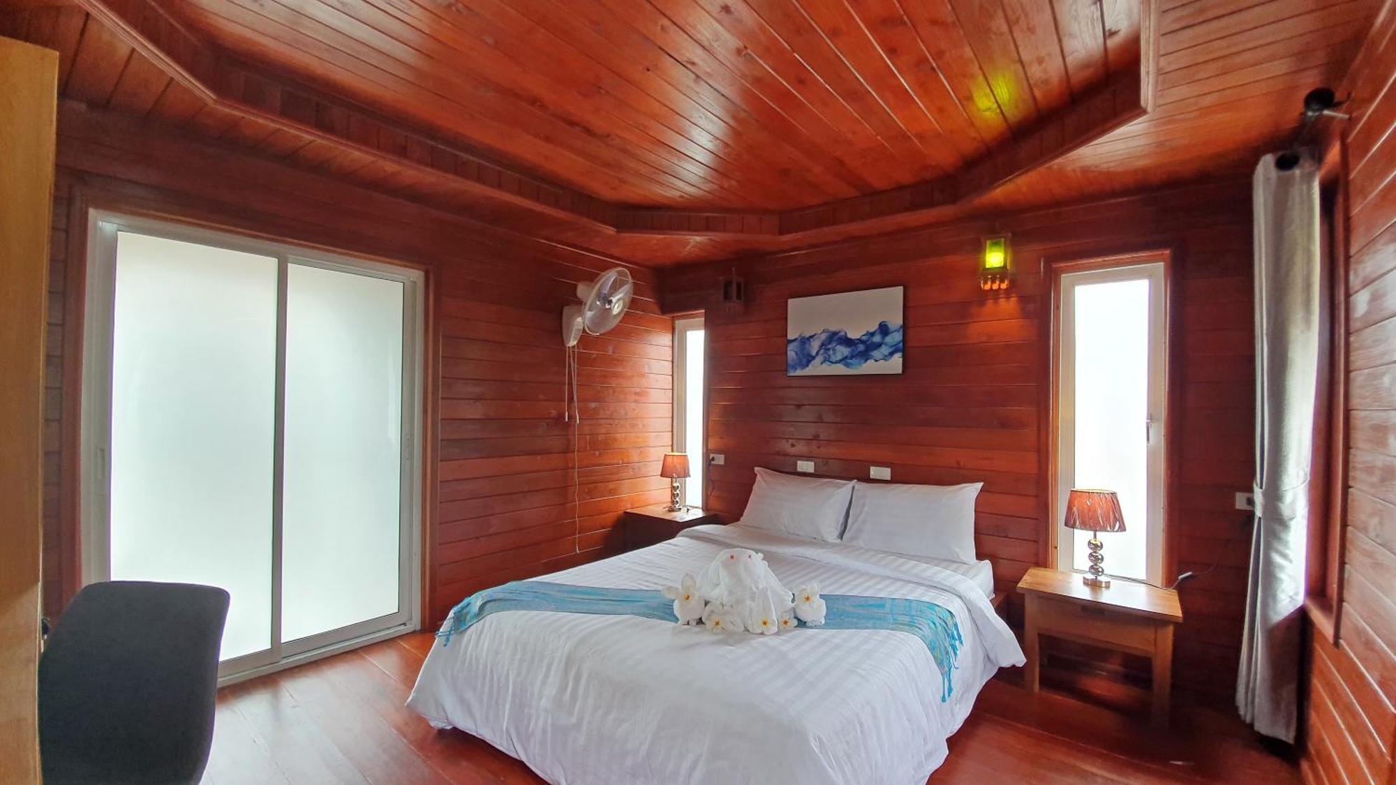Horizon Beach Resort Koh Jum Room photo